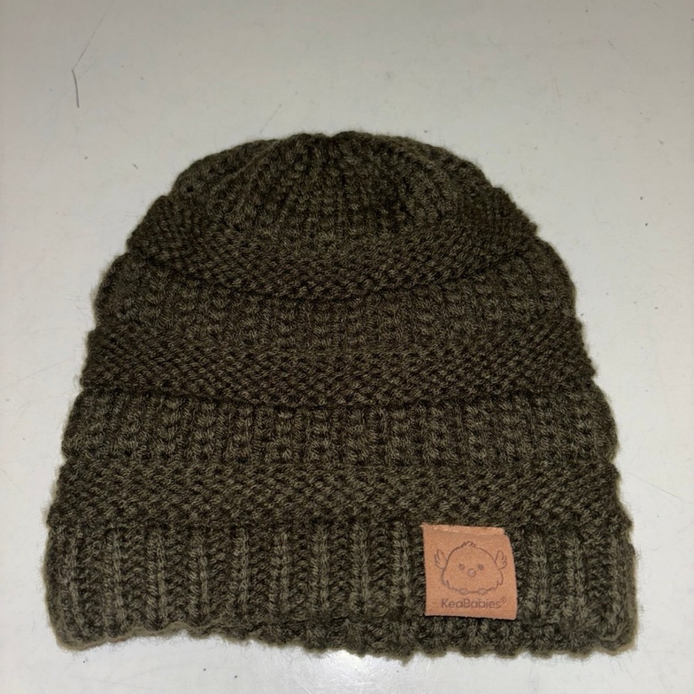 KeaBabies green knitted hat